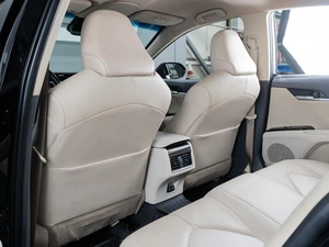 Седан Toyota Camry 2018 года, 3199000 рублей, Тюмень