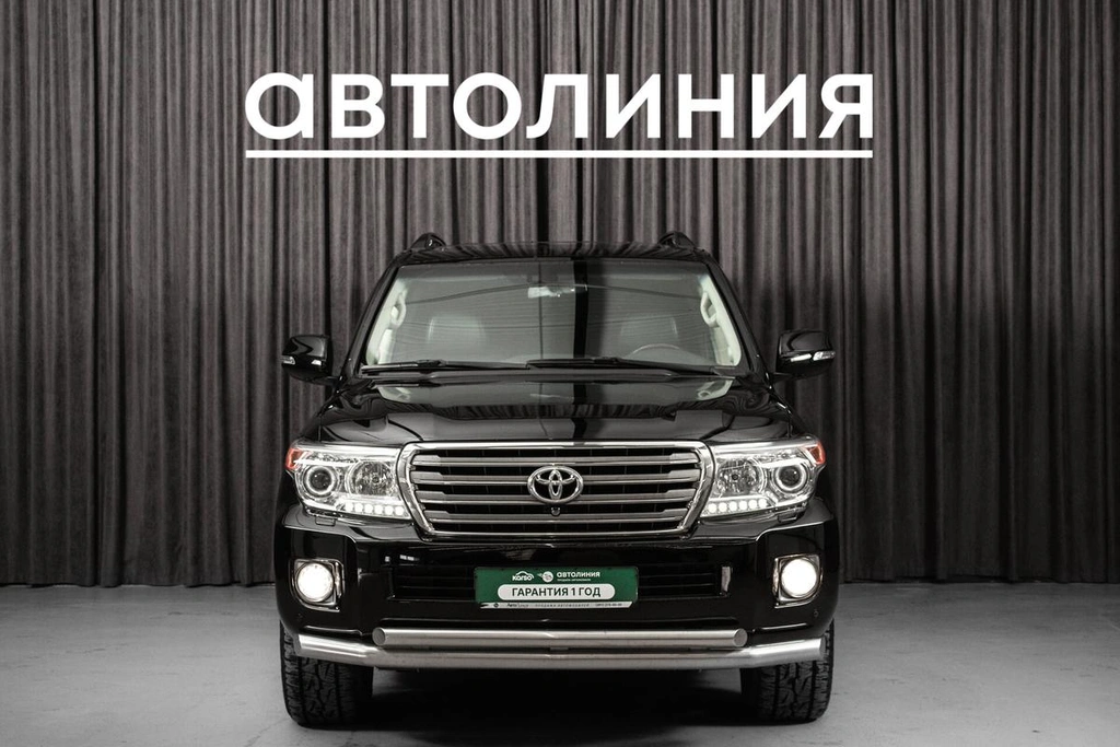 Внедорожник Toyota Land Cruiser 2014 года, 3950000 рублей, Красноярск