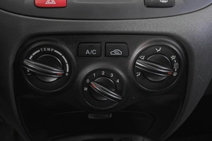 Седан Kia Rio 2010 года, 639000 рублей, Кемерово