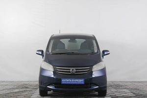 Минивэн Honda Freed 2010 года, 1149000 рублей, Кемерово