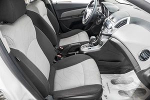 Седан Chevrolet Cruze 2014 года, 799000 рублей, Барнаул