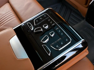 Седан Hongqi H9 2021 года, 3320000 рублей, Волгоград