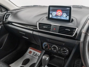 Седан Mazda Axela 2015 года, 1325000 рублей, Красноярск