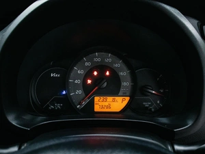 Хетчбэк Toyota Vitz 2019 года, 1050000 рублей, Красноярск