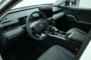 Внедорожник Toyota RAV4 2026 года, 4550000 рублей, Красноярск