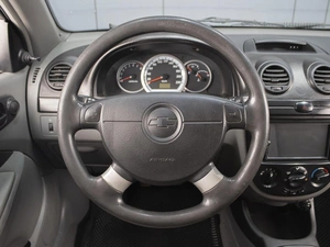 Хетчбэк Chevrolet Lacetti 2011 года, 460000 рублей, Омск