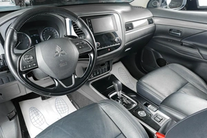 Внедорожник Mitsubishi Outlander 2020 года, 2359000 рублей, Тюмень