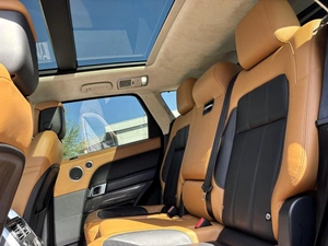 Внедорожник Land Rover Range Rover Sport 2018 года, 7683000 рублей, Ижевск