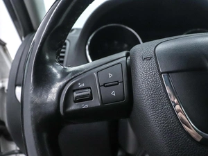 Внедорожник Skoda Yeti 2013 года, 849000 рублей, Красноярск