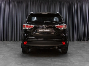 Внедорожник Toyota Highlander 2013 года, 2839000 рублей, Тюмень