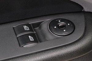 Хетчбэк Ford Focus 2008 года, 349000 рублей, Омск