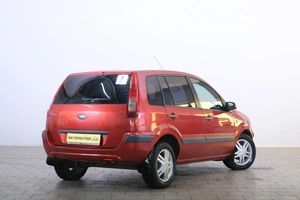 Хетчбэк Ford Fusion 2007 года, 349000 рублей, Омск