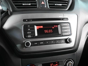 Седан Kia Rio 2017 года, 1199000 рублей, Ростов-на-Дону
