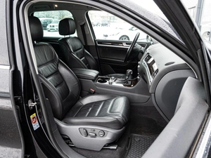 Внедорожник Volkswagen Touareg 2014 года, 2410000 рублей, Краснодар