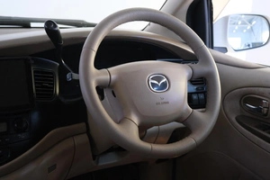 Минивэн Mazda MPV 2002 года, 699000 рублей, Омск