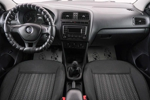 Седан Volkswagen Polo 2019 года, 1139000 рублей, Красноярск