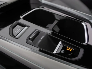 Внедорожник Changan UNI-T 2023 года, 2650000 рублей, Волгоград