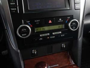 Седан Toyota Camry 2013 года, 2750000 рублей, Тюмень