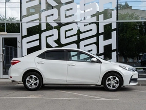 Седан Toyota Corolla 2017 года, 1499000 рублей, Волгоград