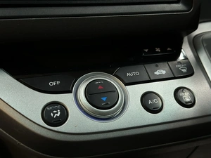 Минивэн Honda Stream 2010 года, 967000 рублей, Красноярск