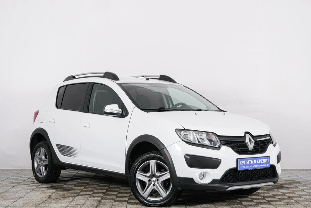 Хетчбэк Renault Sandero 2017 года, 1199000 рублей, Красноярск