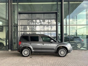 Внедорожник Skoda Yeti 2013 года, 920000 рублей, Уфа