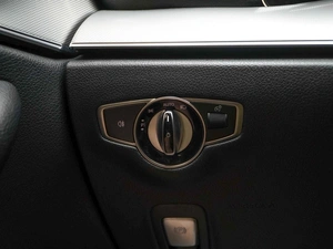 Седан Mercedes-benz E-класс 2019 года, 2899050 рублей, Москва