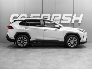 Внедорожник Toyota RAV4 2021 года, 3399000 рублей, Тюмень
