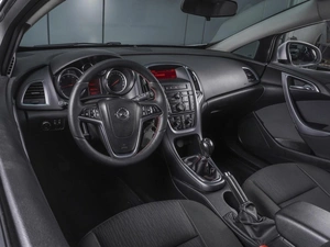 Хетчбэк Opel Astra GTC 2014 года, 860000 рублей, Ростов-на-Дону