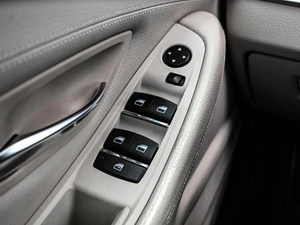 Седан BMW 5 серия 2010 года, 1849000 рублей, Кирилловка