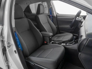 Седан Toyota Corolla 2017 года, 1589000 рублей, Тюмень