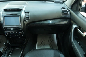 Внедорожник Kia Sorento 2016 года, 2199000 рублей, Омск