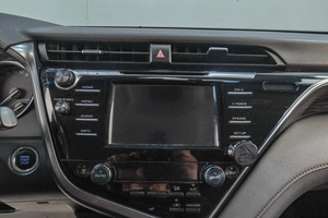 Седан Toyota Camry 2019 года, 2539000 рублей, Челябинск