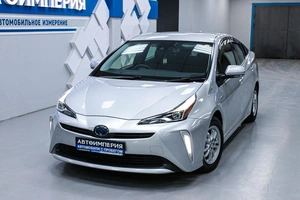 Лифтбек Toyota Prius 2019 года, 1738000 рублей, Солонцы