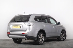 Внедорожник Mitsubishi Outlander 2014 года, 1929000 рублей, Томск