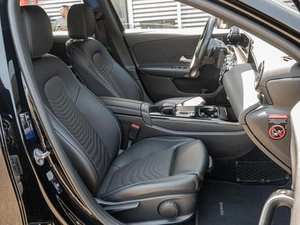 Хетчбэк Mercedes-benz A-класс 2019 года, 2000000 рублей, Краснодар