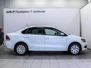 Седан Volkswagen Polo 2014 года, 905000 рублей, Красноярск