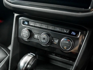Внедорожник Volkswagen Tiguan 2019 года, 2600000 рублей, Красноярск
