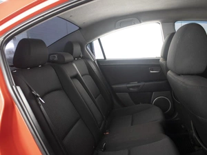 Седан Mazda 3 2006 года, 590000 рублей, Омск