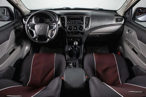Пикап Mitsubishi L200 2017 года, 2299000 рублей, Сургут