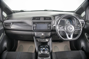 Хетчбэк Nissan Leaf 2018 года, 1749000 рублей, Пермь