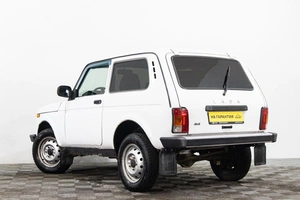 Хетчбэк ВАЗ (LADA) 4x4 (Нива) 2018 года, 629000 рублей, Сургут