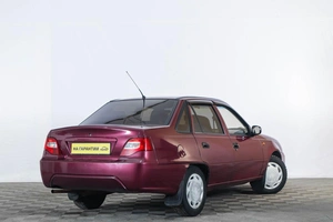 Седан Daewoo Nexia 2011 года, 179000 рублей, Тюмень