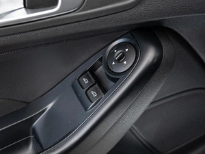 Седан Ford Fiesta 2016 года, 950000 рублей, Краснодар