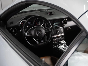 Кабриолет Mercedes-benz SLC-класс 2016 года, 3100000 рублей, Тюмень