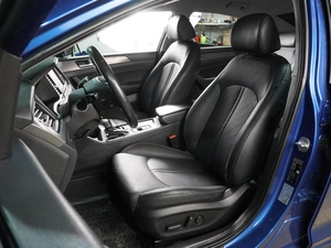 Седан Hyundai Sonata 2017 года, 1849000 рублей, Воронеж