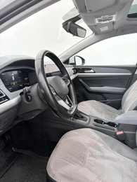 Седан Volkswagen Lavida 2022 года, 2625000 рублей, Орёл