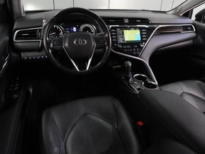 Седан Toyota Camry 2019 года, 2915000 рублей, Воронеж