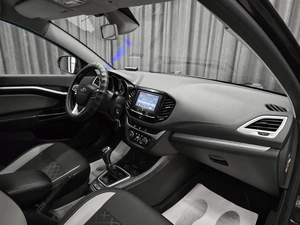 Седан ВАЗ (LADA) Vesta 2018 года, 850000 рублей, Красноярск