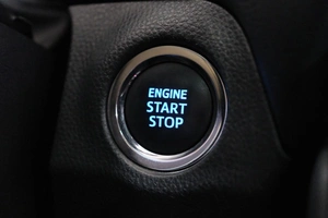 Внедорожник Toyota RAV4 2019 года, 4049000 рублей, Омск